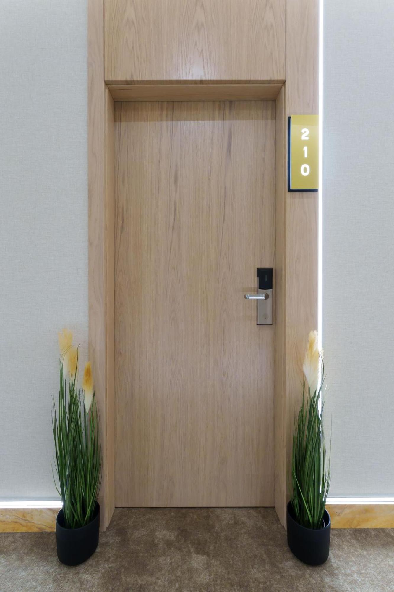 Move In Apartments Белград Екстериор снимка