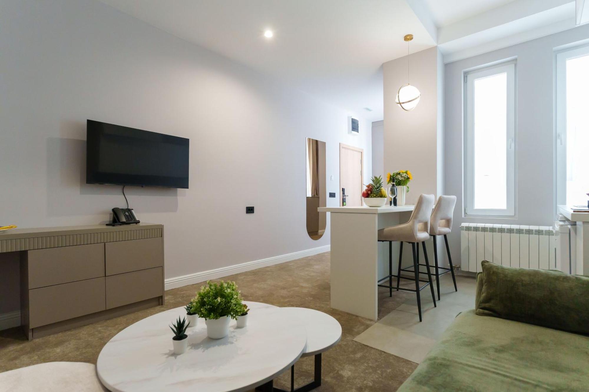 Move In Apartments Белград Екстериор снимка